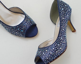 navy and cream shoes for wedding