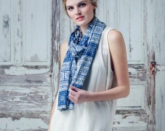 Soft Organic Cotton Floral Abstract Scarf