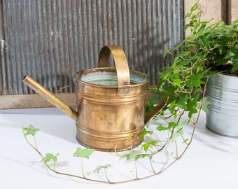 Old brass watering can / vintage watering can / vintage brass watering can / gold watering can / metal watering can / rustic watering can