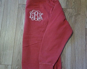 Comfort Colors Monogrammed Sweatshirt/Monogrammed Sweat Shirt/Comfort Colors/Sweatshirt