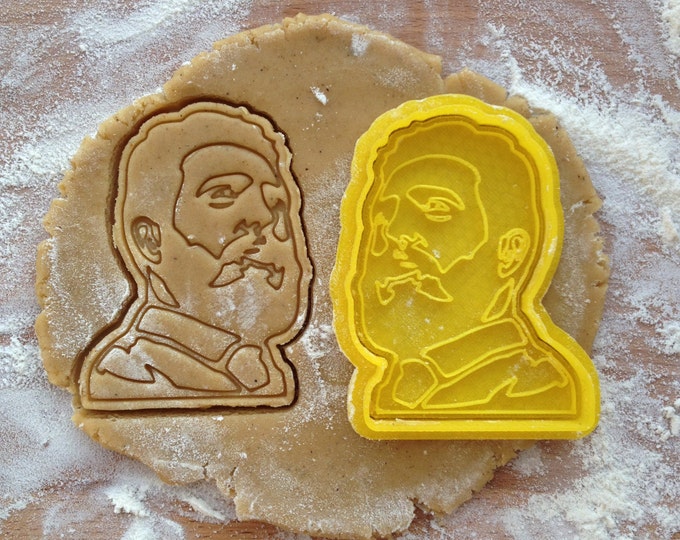 Fidel Castro cookie cutter. Comandante cookie stamp. Fidel cookies