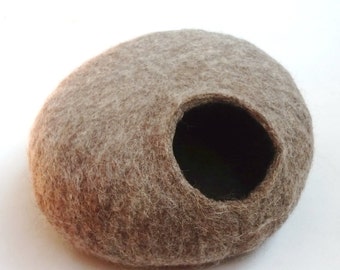 Cat cave Cat bed Cat house Felted Cat House Pet bed Felt Cat House Bed for cat Gift for cat lovers Cat furniture Cat nap cocoon