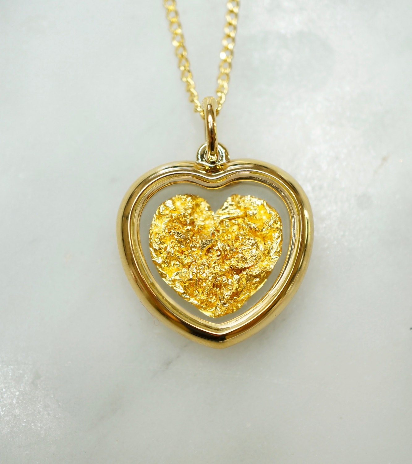 Australian 24  Carat  Gold  Leaf Pendant Gold  Necklace 