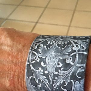 Buyer photo Patricia Mallett, who reviewed this item with the Etsy app for iPhone.