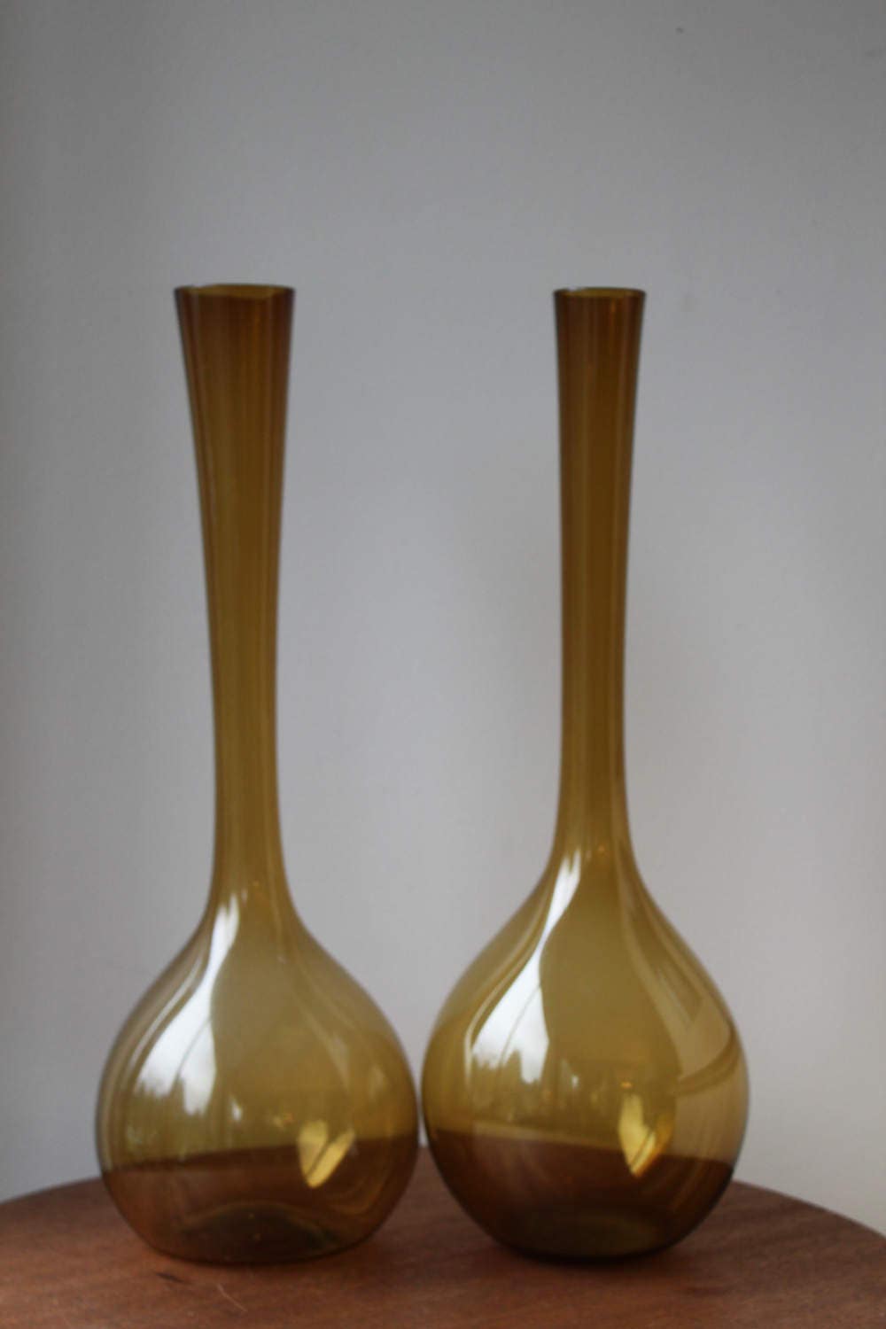 Mid Century Modern Large Bulb Glass Vase 20 Amber