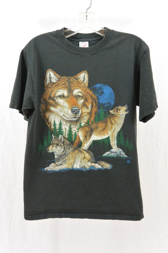 Vintage Wolf T Shirt Moon Size Medium 90's Clothing