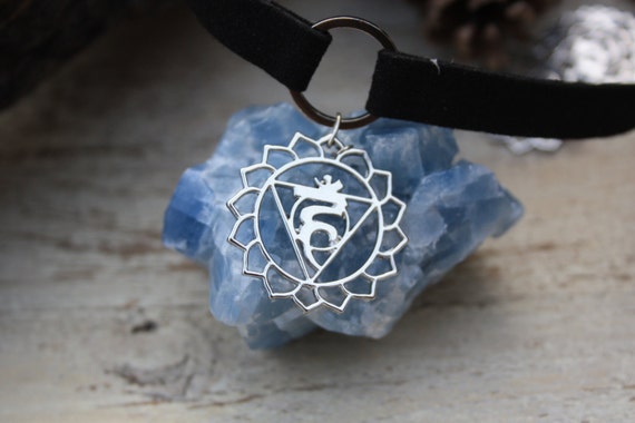 THROAT CHAKRA CHOKER-Chakra Necklace- Necklace- Chakra symbols- Yoga- Spiritual- Crystals- Reiki Necklace- Chakra Jewellery- Gift
