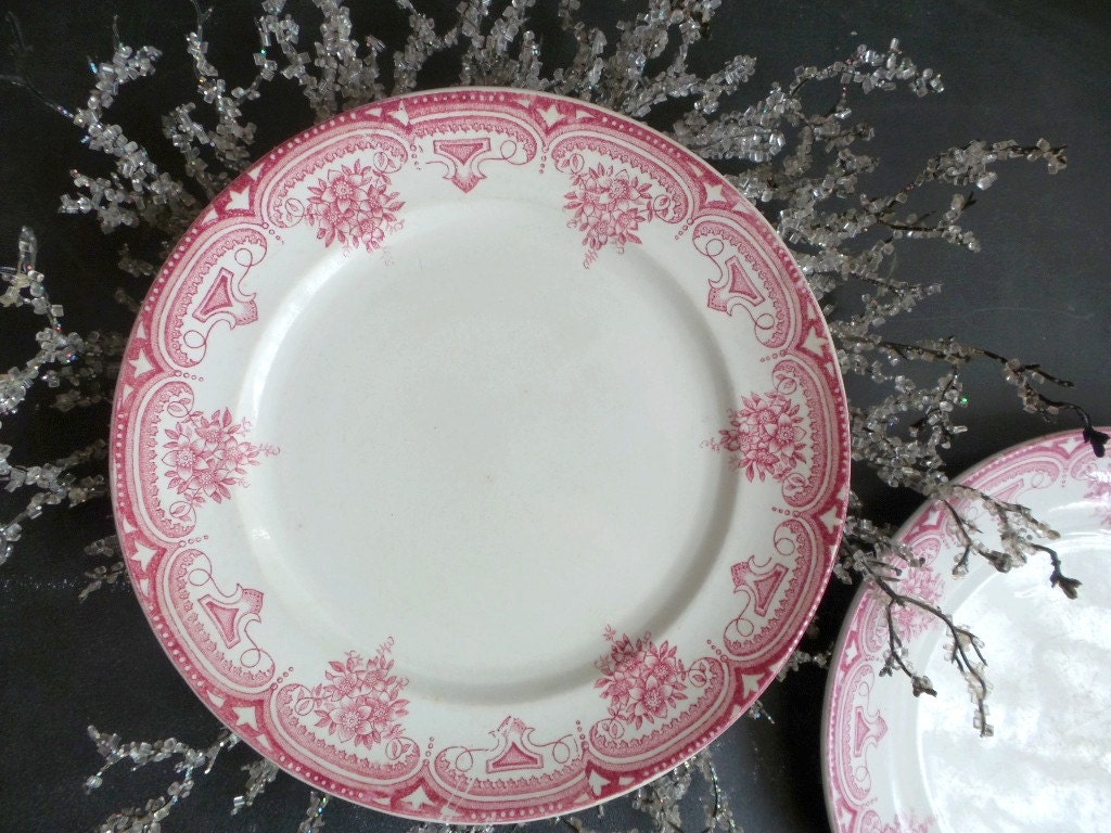 6-antique-shabby-chic-dinner-plates-french-vintage-pink