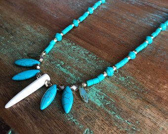 Beaded boho necklace / turquoise beaded necklace / pocahontas necklace