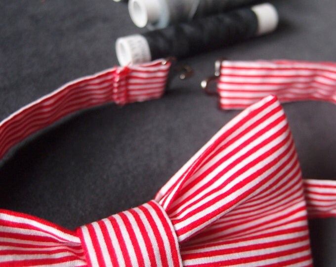 Red White Bow tie, Striped Bow tie, Unisex Bowtie, Cotton Adjustable Bow tie, Bow ties and Suspenders, Ladies Bow tie, Mens bow tie