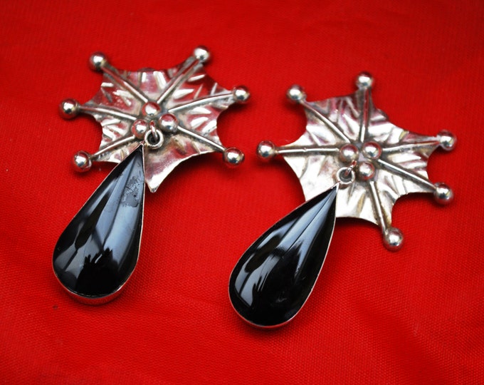 Sterling Onyx Dangle Earrings - Mexico Signed - Drop Clip on earring