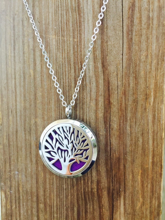 Tree Of Life aromatherapy necklace / essential oils diffuser