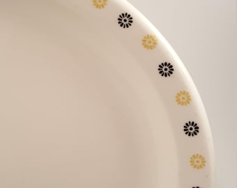 Vintage Homer Laughlin Platter, Black and Gold Daisy Pattern