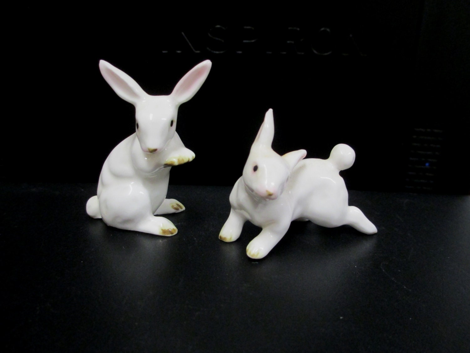 bunny figurines toys