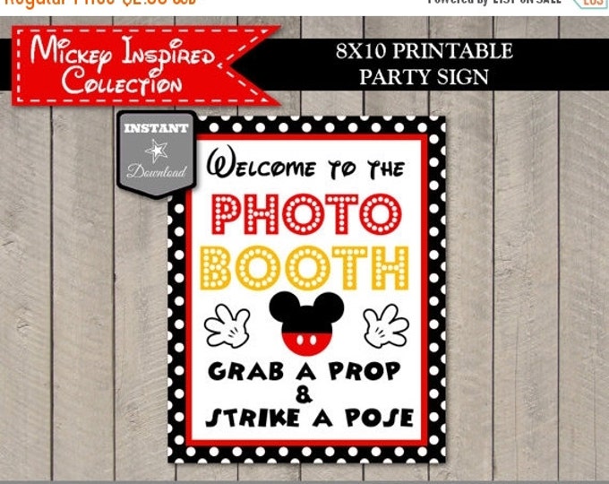 SALE INSTANT DOWNLOAD Printable Mouse Photo Booth Grab a Prop and Strike a Pose Printable 8x10 Sign / Classic Mouse Collection / Item #1572