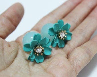Mint green dahlia earrings, mint green flower earrings, mint green flower ball earrings, forest green flower earrings, flower earrings