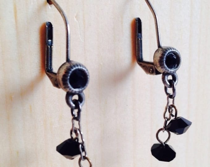 Storewide 25% Off SALE Vintage Silver Tone Designer Pierced Dangle Earrings Featuring Black Beading With Faceted Design Finish