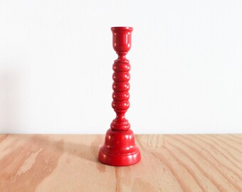 Red Monsterskyddad Sweden Painted Wood Candle Holder