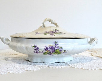 vintage lidded turine purple floral turine lidded soup turine