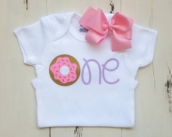Baby girl first birthday onesie, First birthday outfit, Baby girl clothes, Donut onesie, Baby girl onesies, Onesie, Baby onesie,Baby clothes
