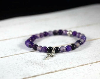 Purple and Lavender Agate and Amethyst Cross Stretch Bracelet / Agate Bracelet / Amethyst Bracelet / Cross Bracelet / Purple Bracelet