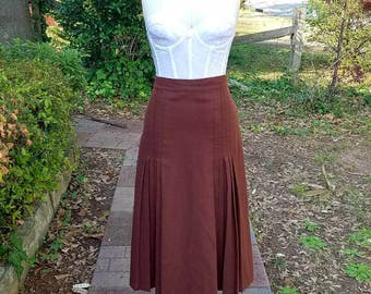 1960s Vintage Brown Wool Pleated Skirt High Waist Knee Length Wool Skirt Brown Schoolgirl Uniform Skirt Flat Pleats Size Extra Small