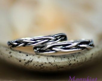 Celtic Wedding Band Set in Sterling - Silver Braided Wedding Band Set - Unisex Wedding Band Set - Silver Endless Celtic Knot Stacking