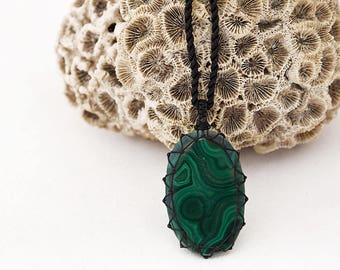 Yogi gifts, Malachite necklace, Green necklaces, Malachite stone pendant, Green pendant necklace, Unisex jewelry, Stone pendants necklace