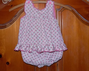 Sz. 18 mo. Vintage Carter's Dress Set