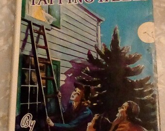 Nancy Drew White Spine DJ Clue of Tapping Heels Carolyn Keene Tandy Art