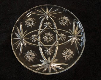 1950-1960 (13) Anchor Hocking Prescut Snack Plates, Mid Century Modern, Glass Serving Plates, Dinner Plates, Thick Cut Glass, Vintage, Set