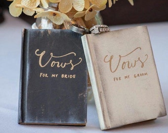 Vow Books, SET OF TWO, His and Her Vows, Rustic Vow Books, Bride and Groom, Hardcover Wedding Vow Books, Bridal Keepsake Gift, Wedding Gift