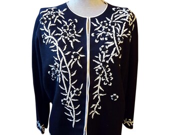Vintage Stephen Chu Black and White Beaded Sweater Made In Hong Kong Size Small