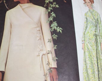 Vogue Couturier Design Dress Pattern by Fabiani---Vogue 2265---Size 12 Bust 34