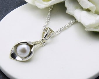 Sterling Silver Calla Lily Necklace, Silver Lilly with Freshwater Pearl Necklace, Pearl Necklace