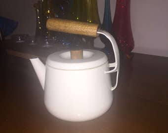 RARE Seppo Mallat Finel tea pot