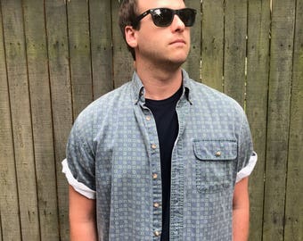 Vans Inspired 90's Short-Sleeve Paisley Button Down Shirt
