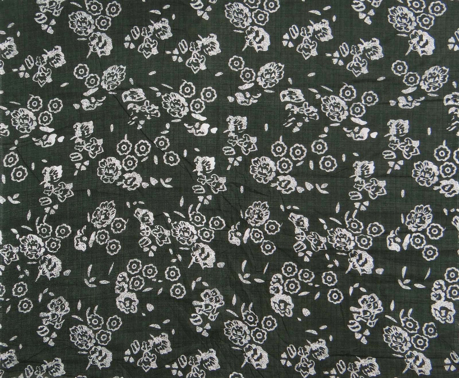 home decor fabric, floral print, black cotton fabric, quilt home decor fabric, floral print, black cotton fabric, quilt