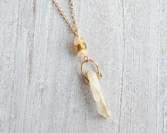 Yellow Quartz Necklace, Rough Quartz Necklace, Golden Quartz Necklace, Golden Crystal, Citrine Necklace, Gold Boho Necklace, Crystal Shard