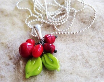 Red Berry. Berry Necklace. Red Necklace. Lampwork Berry. Red Lingonberry. Handmade Glass. Gift necklace. Gift for Her. Berry Beads. Glass.