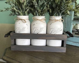 farmhouse decor - fixer upper - joanna gaines inspired - farmhouse rustic mason jar decor - farmhouse table mason jar decor - mason jar deco