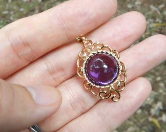 Stunning hallmarked large 18ct 18k Yellow Gold & amethyst pendant 3.8x2.1cm