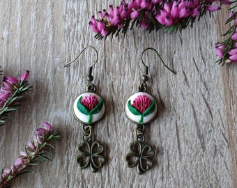 Clover Earrings Floral earrings Embroidery Earrings Hand sculpted jewelry Floral jewelry Polymer clay filigree applique Dangle earrings