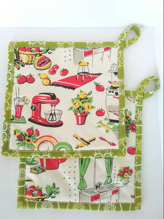 Pot Holders, 50's Style Pot Holders, Micheal Miller Vintage style Fabric Pot Holders, Hot Pad, Kitschy Pot Holder, Quilted Pot Holder