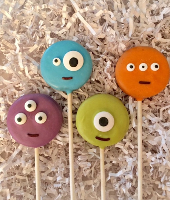 Monster Oreo cookie pops / birthday party favor / kids