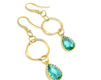 Earrings with Aquamarine crystal
