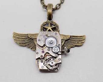 Steampunk jewelry. Steampunk watch necklace pendant.
