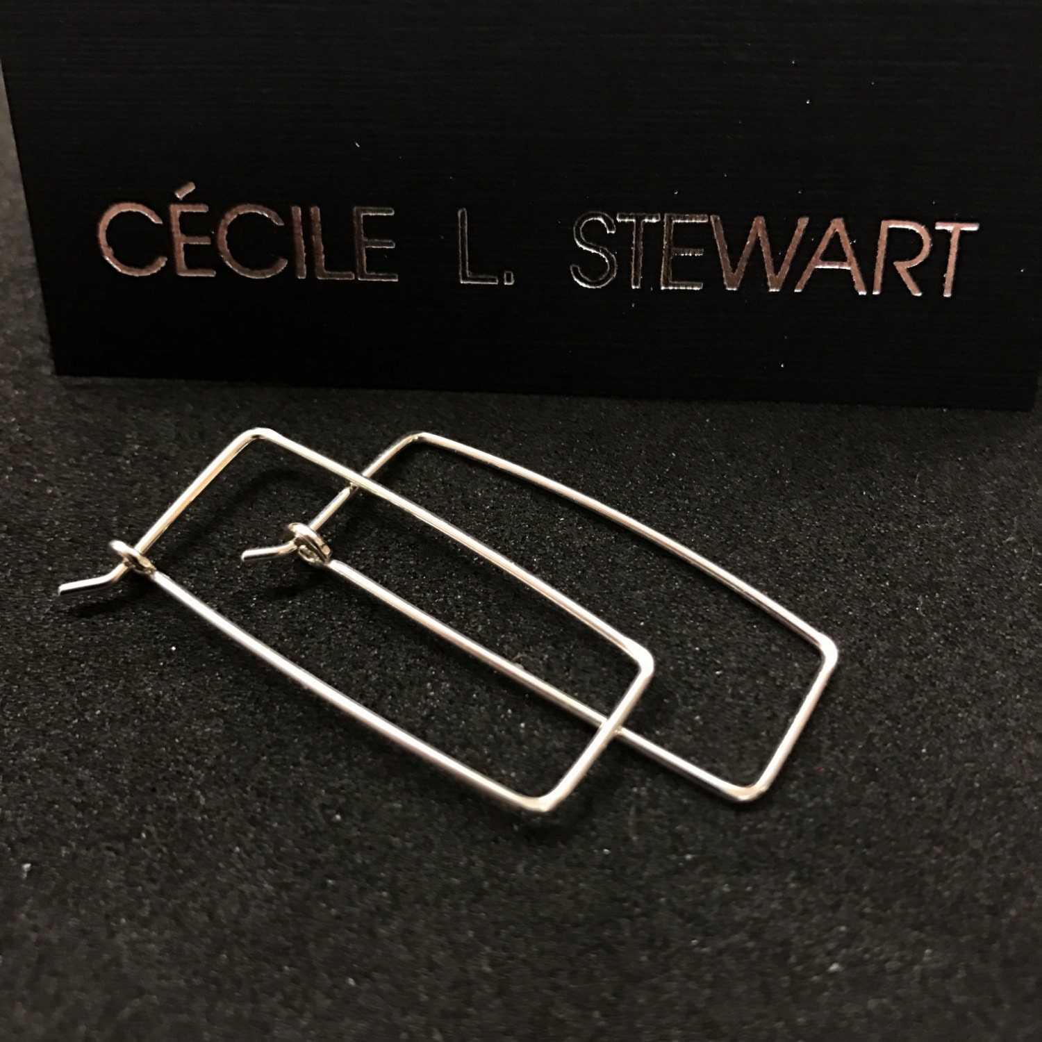 STERLING SILVER HOOP earrings . rectangular . hammered . ear