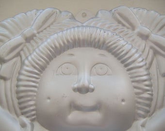 Cabbage Patch Aluminum Cake Pan by Wilton, 1984
