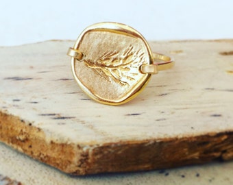 Gold ring, Gold ring for women, Gold statement ring, Gold stack ring, Her gold ring, Hand stamped jewelry, Antique style jewelry, Coin Ring